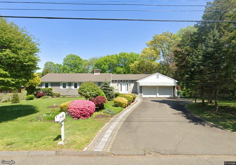 8 Doris St, Trumbull, CT 06611 - photo 1