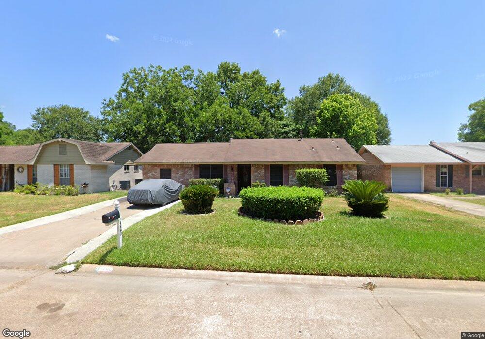 1602 Hidden Valley Dr, Houston, TX 77088 - photo 1
