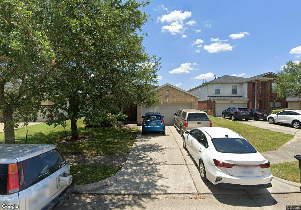 10314 Southover Ct, Houston, TX 77075 - photo 1