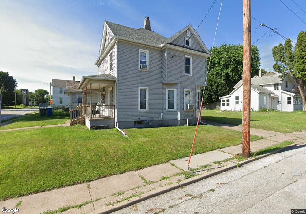 1630 N Marquette St, Davenport, IA 52804 - photo 1