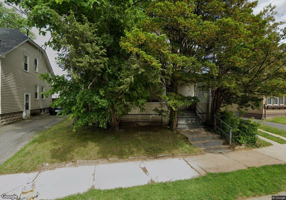 117 Bristol St, Springfield, MA 01109 - photo 1