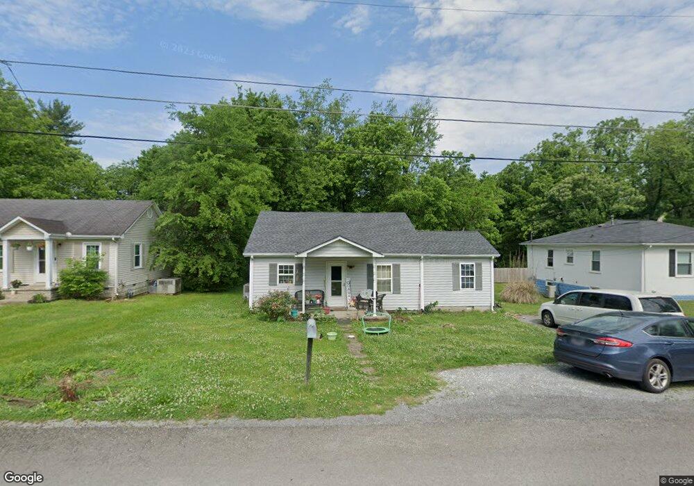 131 Carlisle Ave, Shelbyville, TN 37160 - photo 1