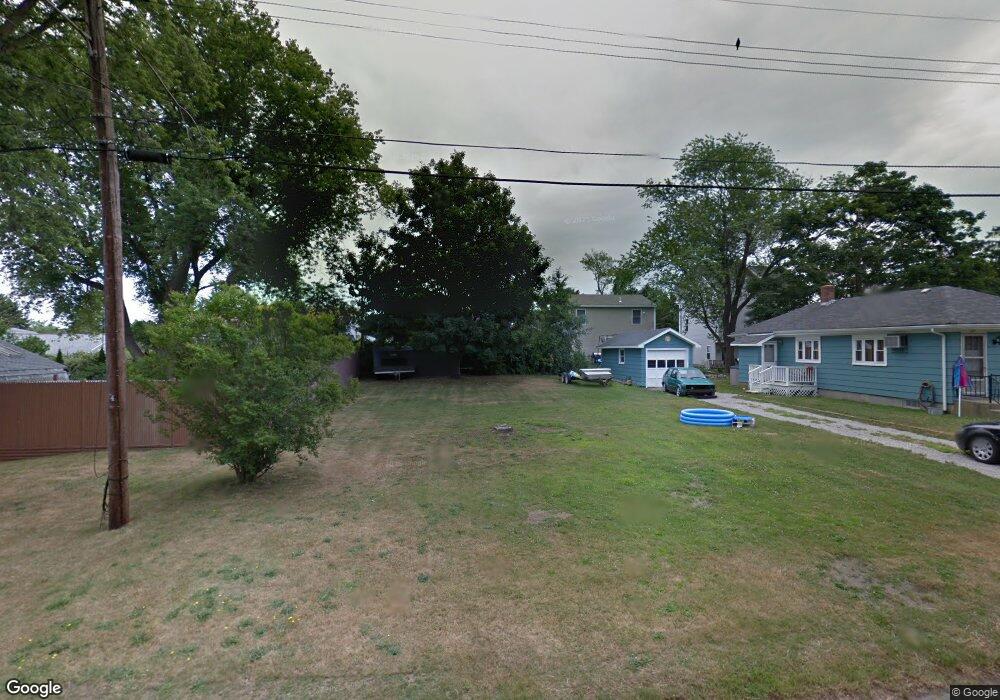 115 Holliston Ave, Portsmouth, RI 02871 - photo 1