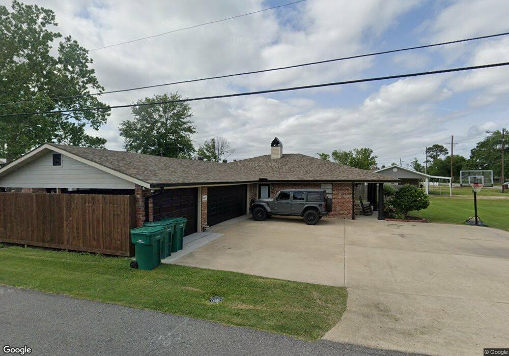 4534 Ihles Rd, Lake Charles, LA 70605 - photo 1