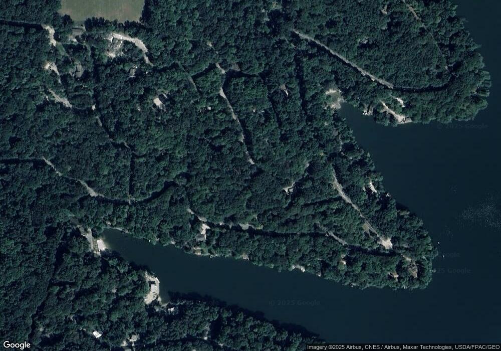 1068 Fox Ln, Hide A Way Hills, OH 43107 - photo 1