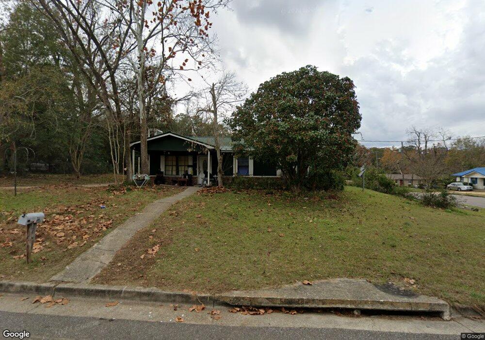 248 Dr T V McCoo Blvd N, Eufaula, AL 36027 - photo 1