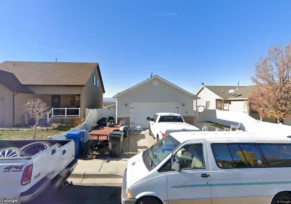 95 N Peach St, Santaquin, UT 84655 - photo 1