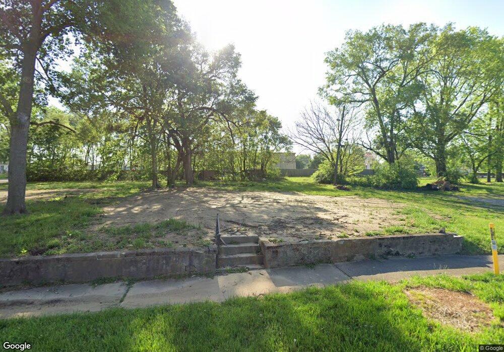 25 N 24th St, Terre Haute, IN 47807 - photo 1