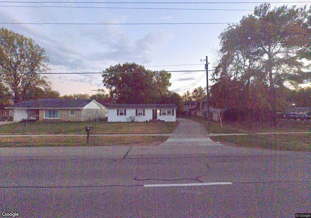 4611 25th St, Columbus, IN 47203 - photo 1