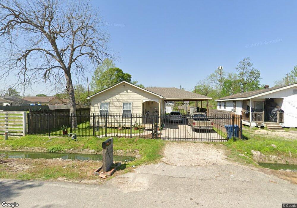 2537 Warwick Rd, Houston, TX 77093 - photo 1