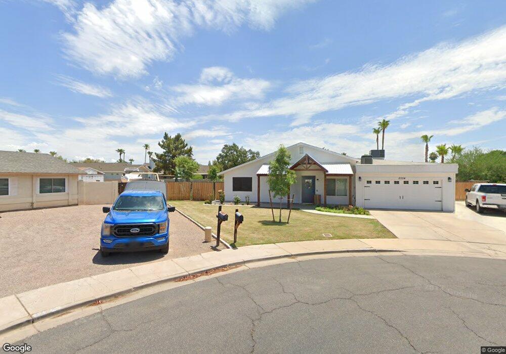 2334 E Flossmoor Cir, Mesa, AZ 85204 - photo 1