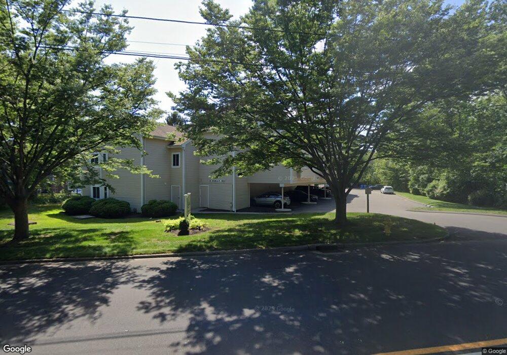 33 Foran Rd unit 12, Milford, CT 06460 - photo 1