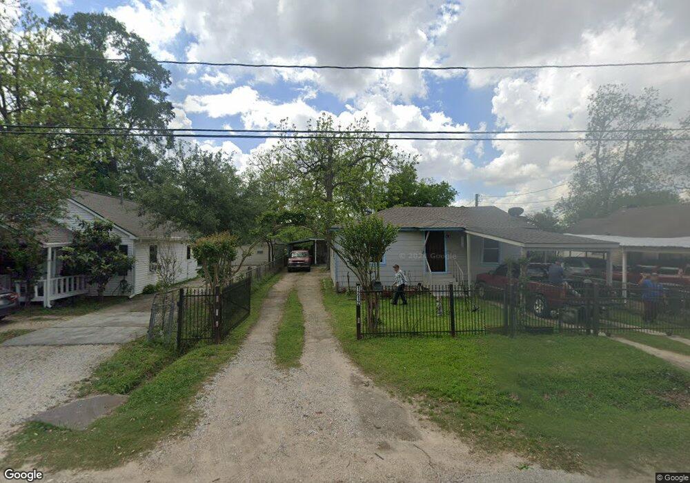 1212 Norham St, Houston, TX 77022 - photo 1