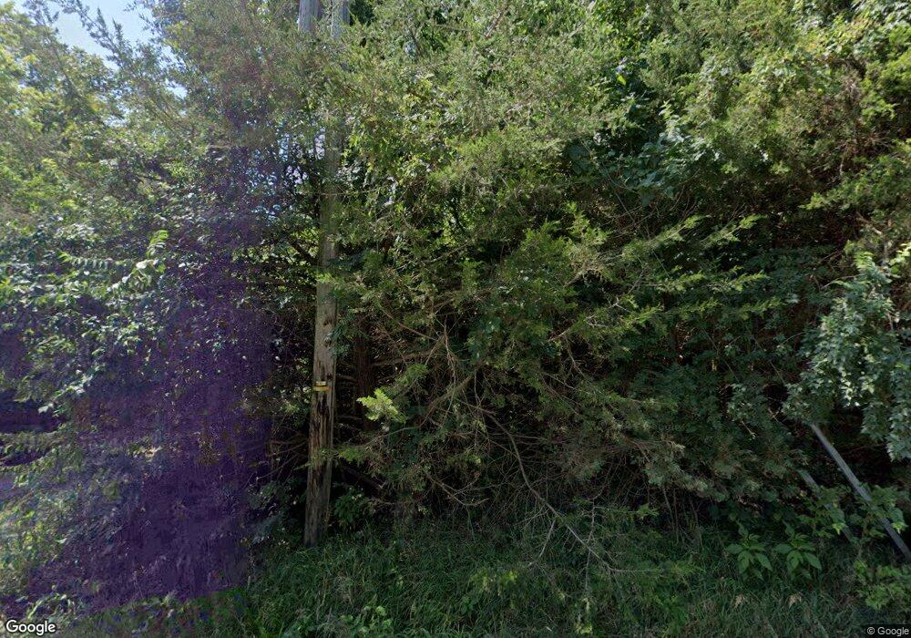 1649 SW 99th St, Wakarusa, KS 66546 - photo 1