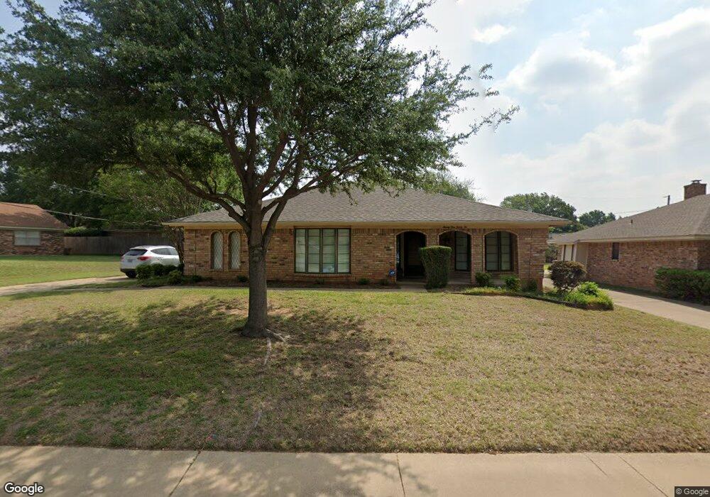 2132 Norwood Dr, Hurst, TX 76054 - photo 1