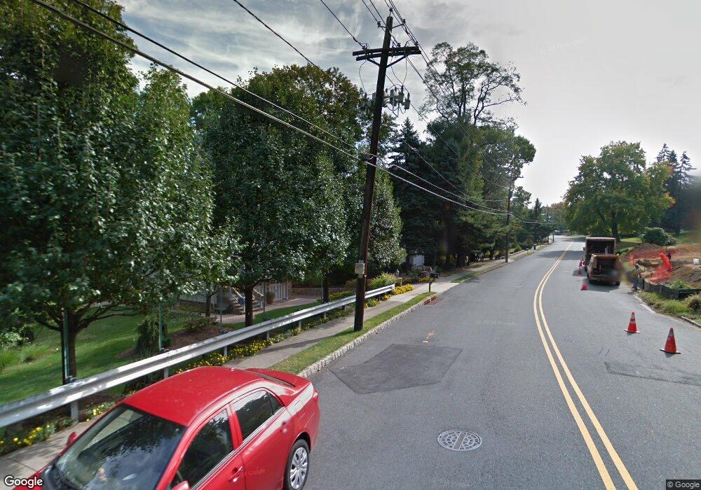 82 W Lindsley Rd, Cedar Grove, NJ 07009 - photo 1