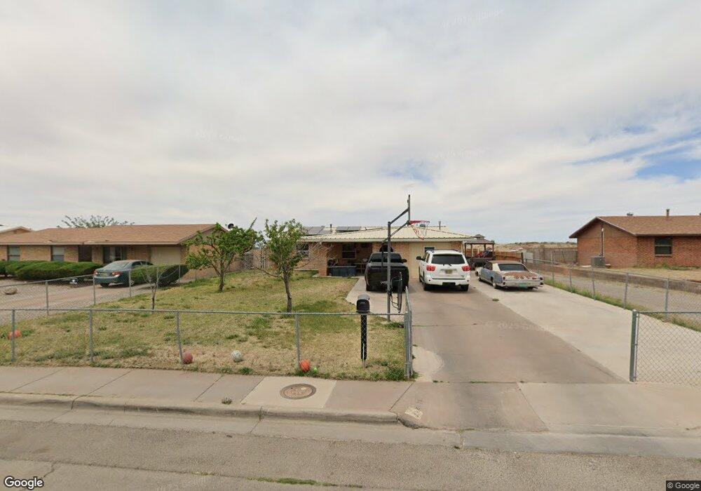 2715 Pecan Dr, Alamogordo, NM 88310 - photo 1