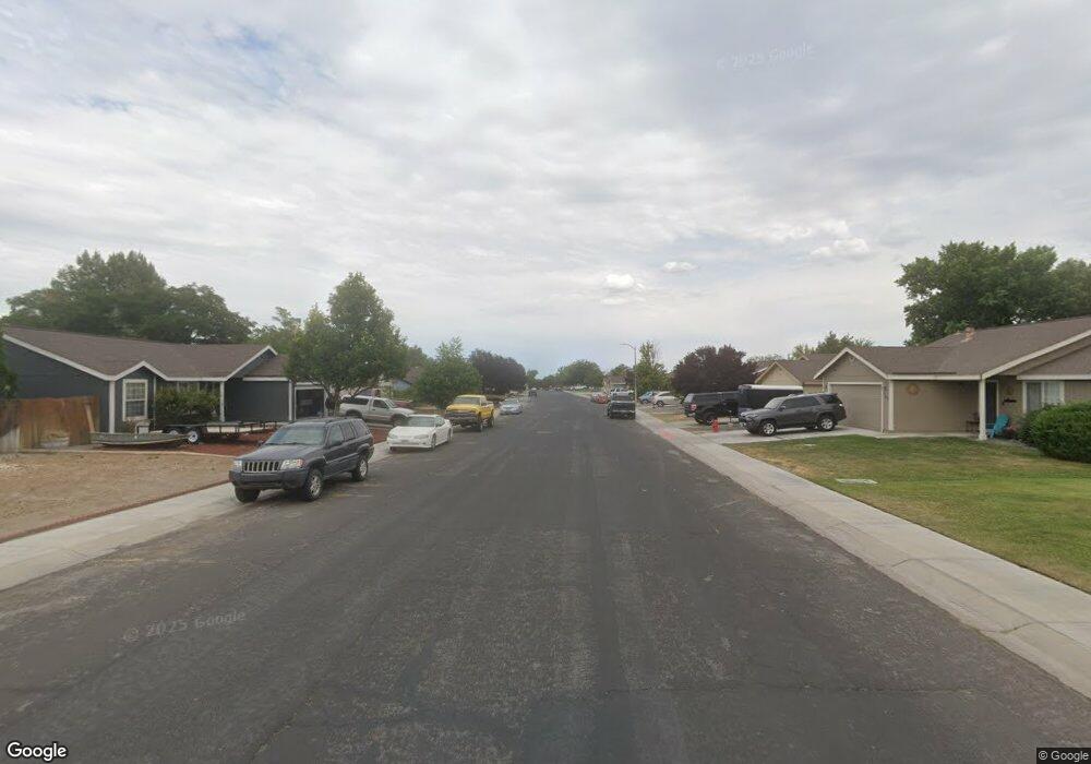 3305 Hwy 5 Shadow Ln, Fernley, NV 89408 - photo 1