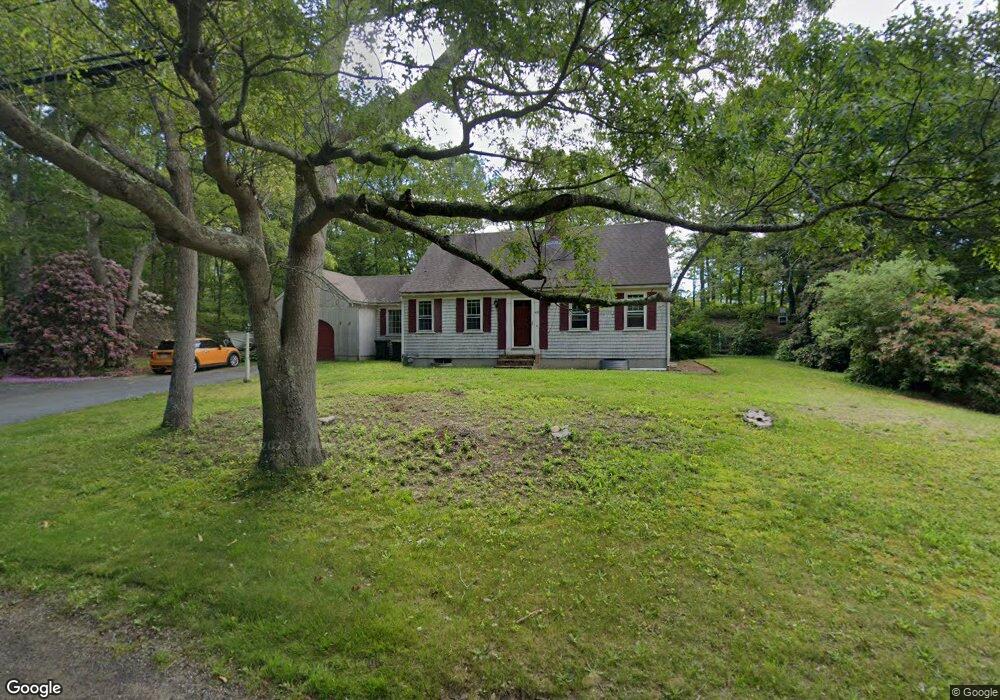 401 Oak St, West Barnstable, MA 02668 - photo 1