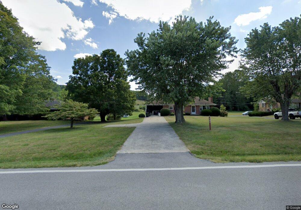 742 Middlebrook Rd, Staunton, VA 24401 - photo 1