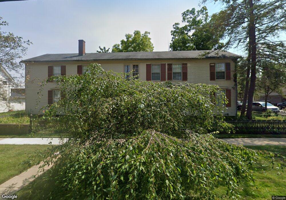 139 W Mansion St, Marshall, MI 49068 - photo 1