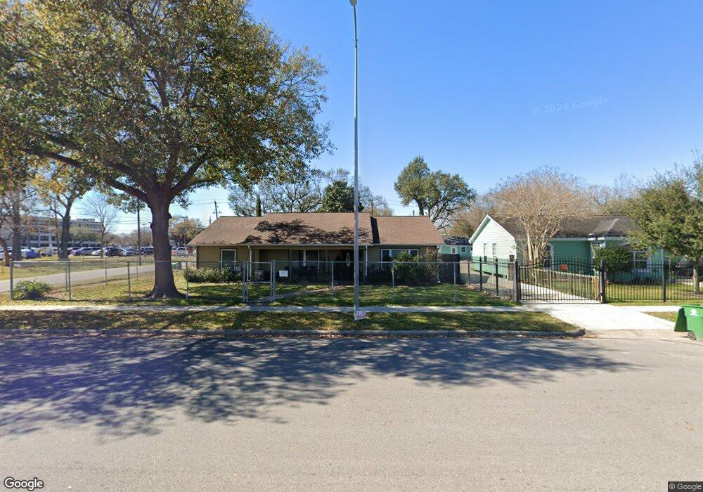 3742 Colgate St, Houston, TX 77087 - photo 1