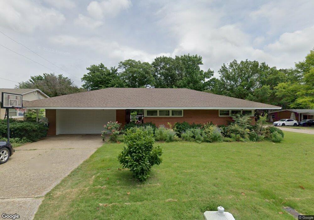 920 P St SW, Ardmore, OK 73401 - photo 1