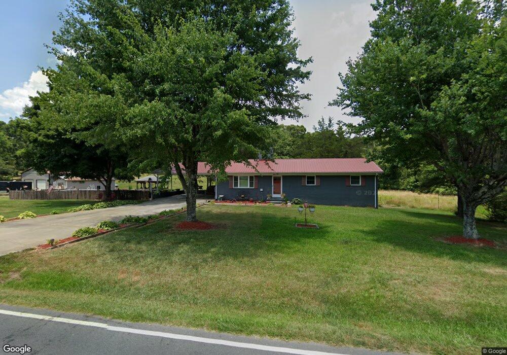 2224 Old Farmer Rd, Asheboro, NC 27205 - photo 1