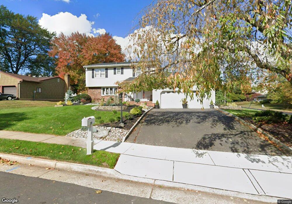 19 Fishel Rd, Edison, NJ 08820 - photo 1