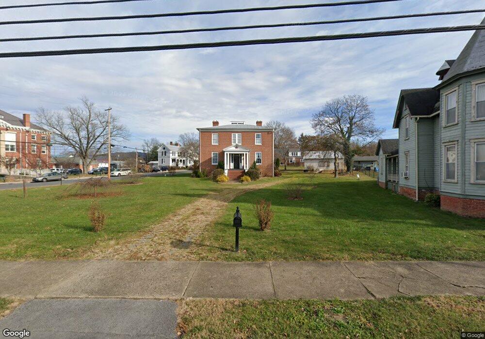 123 N Elm St, Moorefield, WV 26836 - photo 1