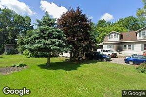 11 Oak Ln, Dixfield, ME 04224