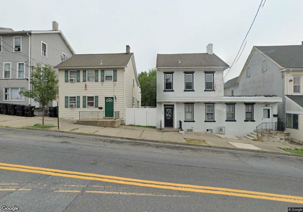910 Main St, Bethlehem, PA 18018 - photo 1