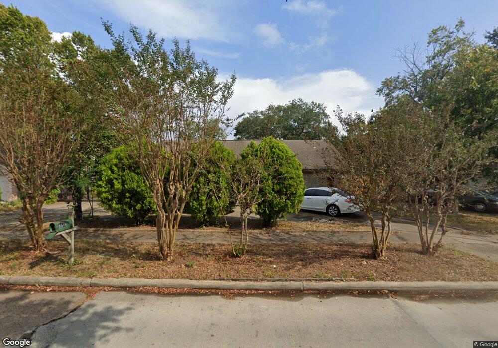 8914 Langfield Rd, Houston, TX 77040 - photo 1