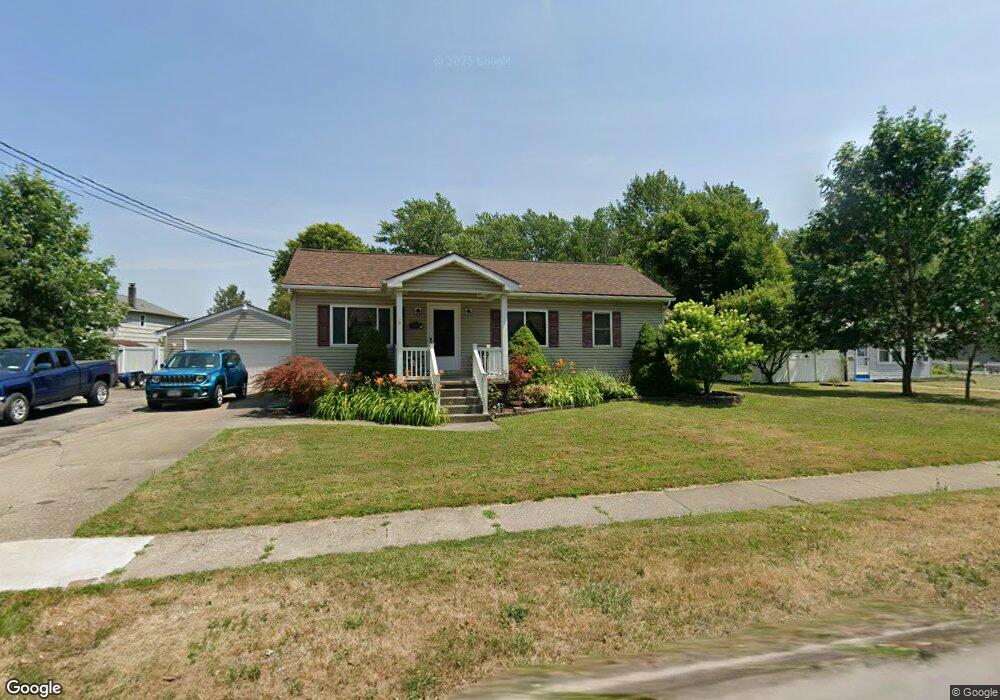 859 Nash Rd, North Tonawanda, NY 14120 - photo 1