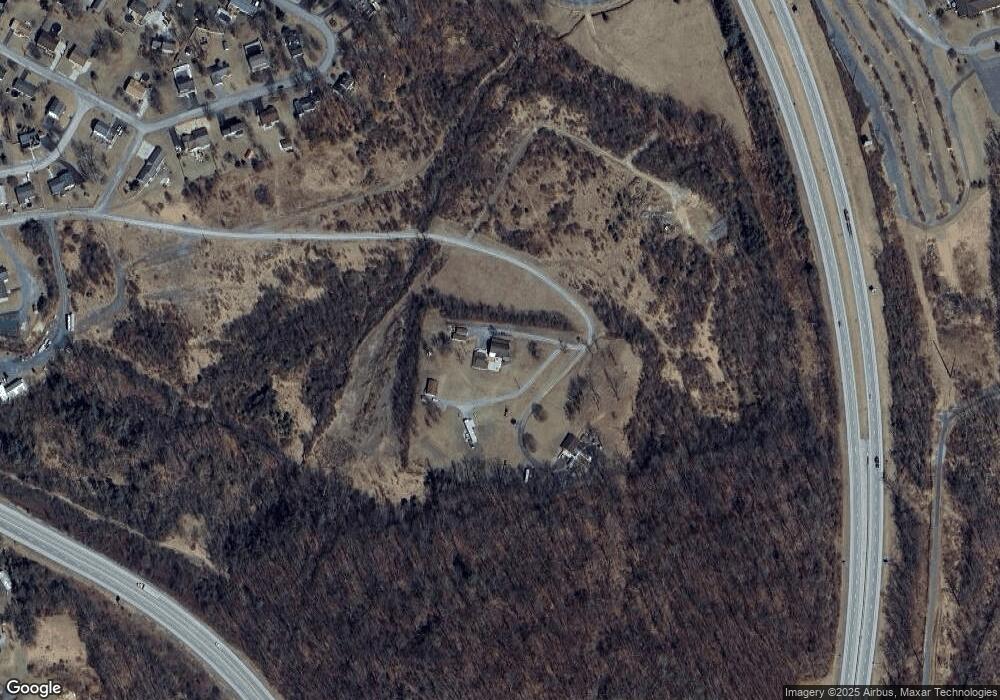 1024 Hillview Dr, Bedford, PA 15522 - photo 1