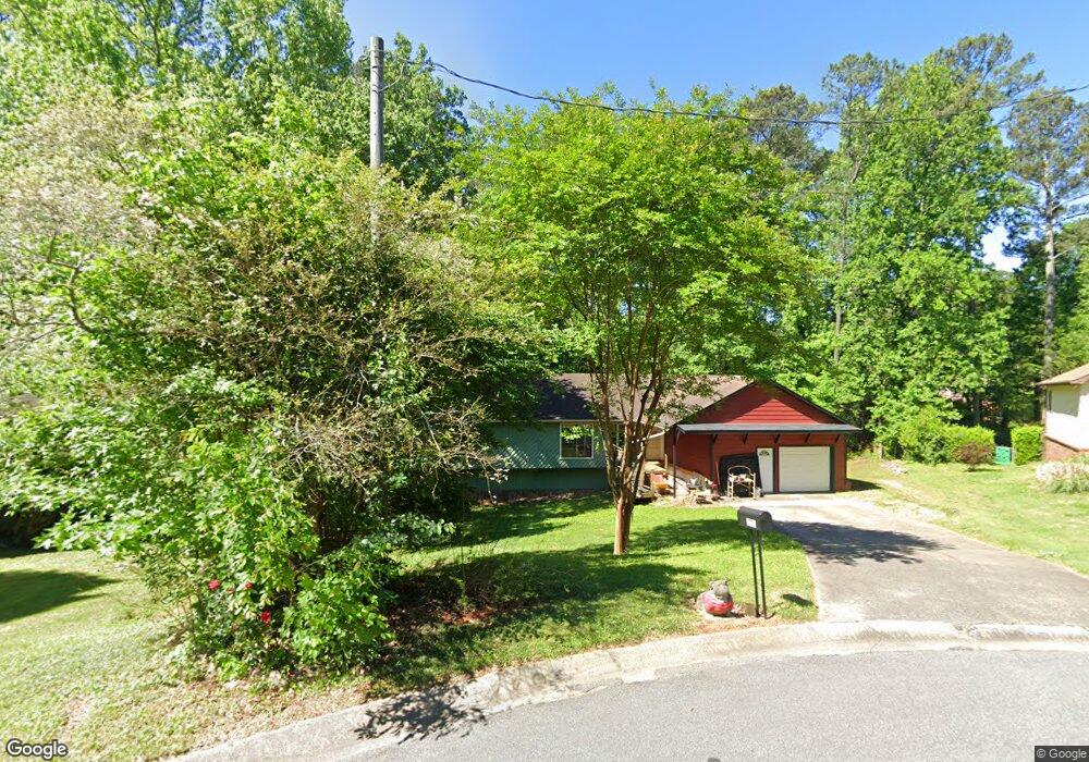 5701 Shadow View Dr, Stone Mountain, GA 30087 - photo 1