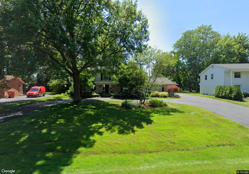 5463 Deerfield Village Dr, West Bloomfield, MI 48322 - photo 1