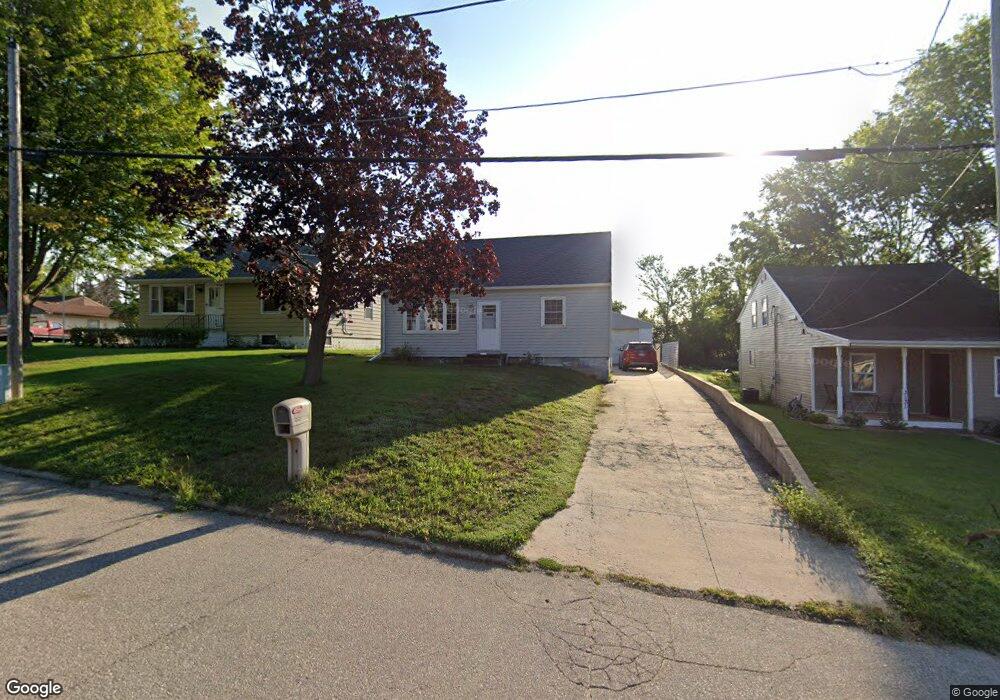 3125 Schaeffer Dr SW, Cedar Rapids, IA 52404 - photo 1