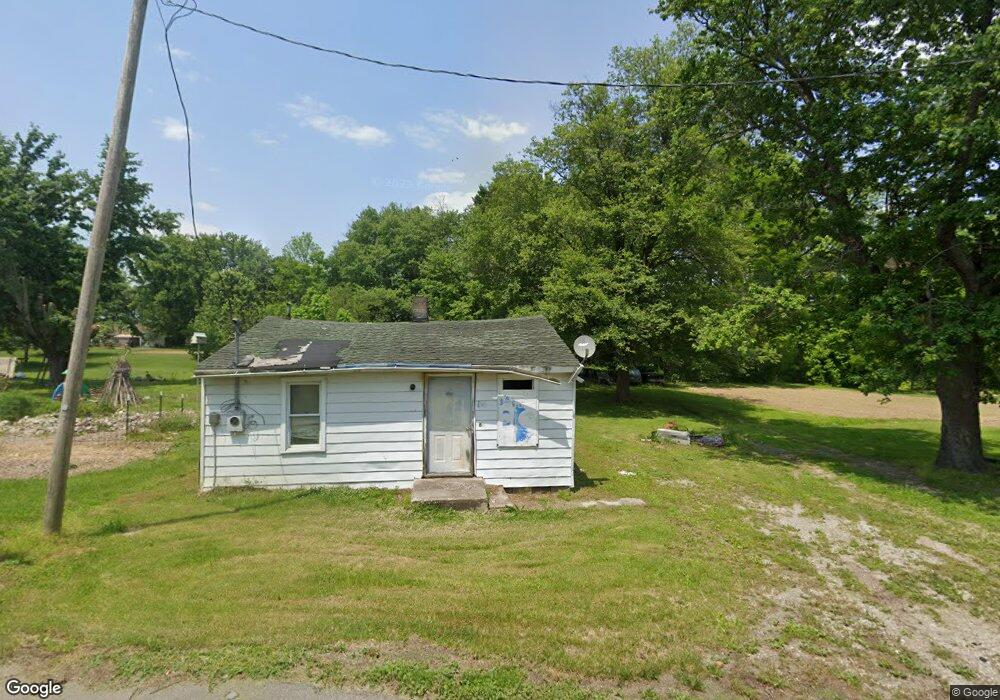 60 W Cross St, Austin, IN 47102 - photo 1
