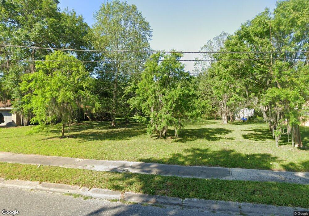 6842 Bakersfield Dr, Jacksonville, FL 32210 - photo 1