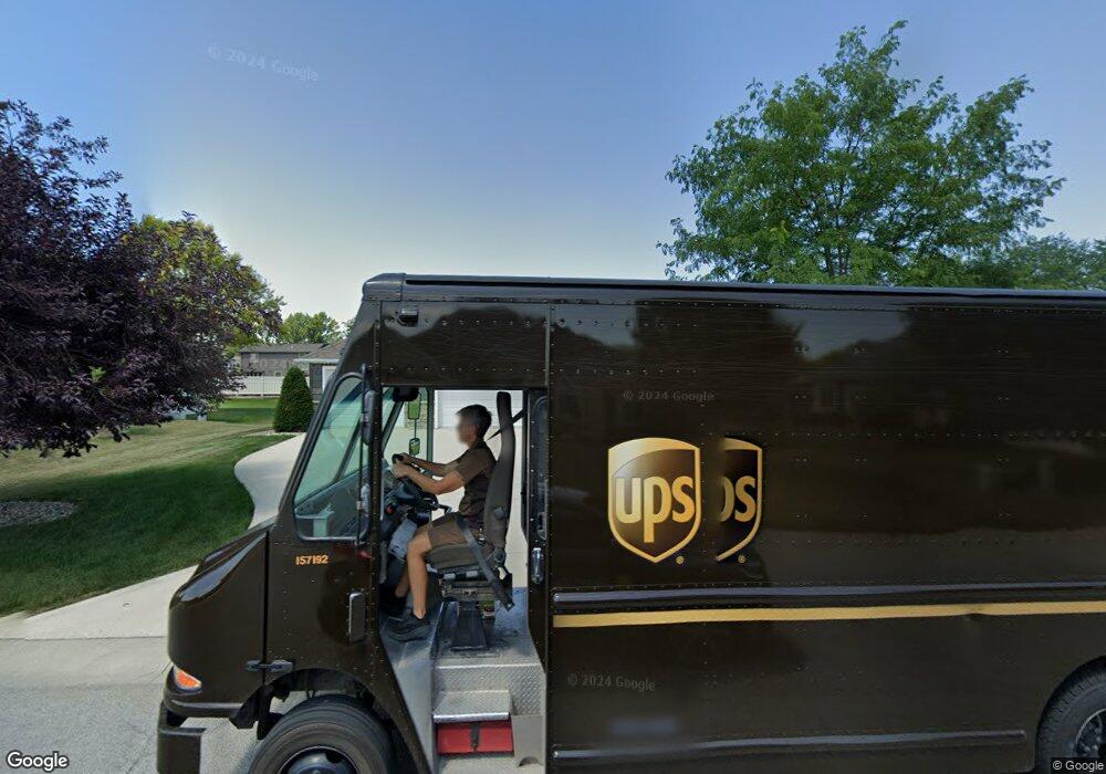 1140 Fawncrest Ct unit 17, Bluffton, IN 46714 - photo 1