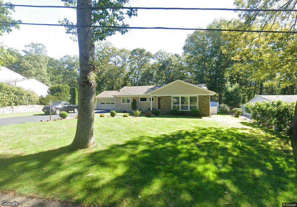 41 Maplecrest Dr, Greenville, RI 02828 - photo 1