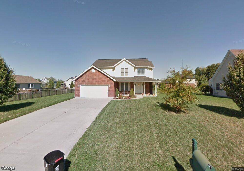 310 Woodside Ct, Batesville, IN 47006 - photo 1