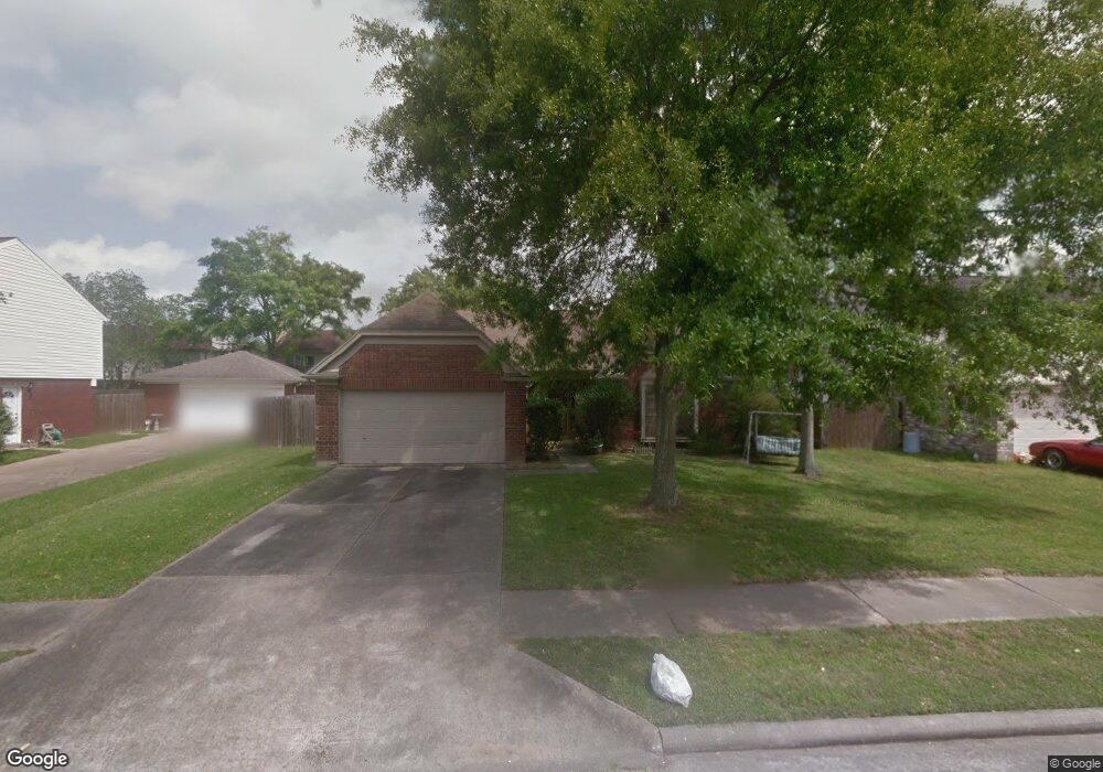 5105 Spring Branch Dr, Pearland, TX 77584 - photo 1