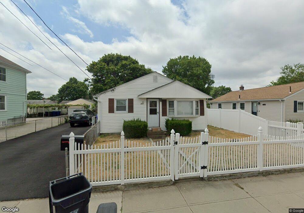 243 Columbus Ave, Pawtucket, RI 02861 - photo 1