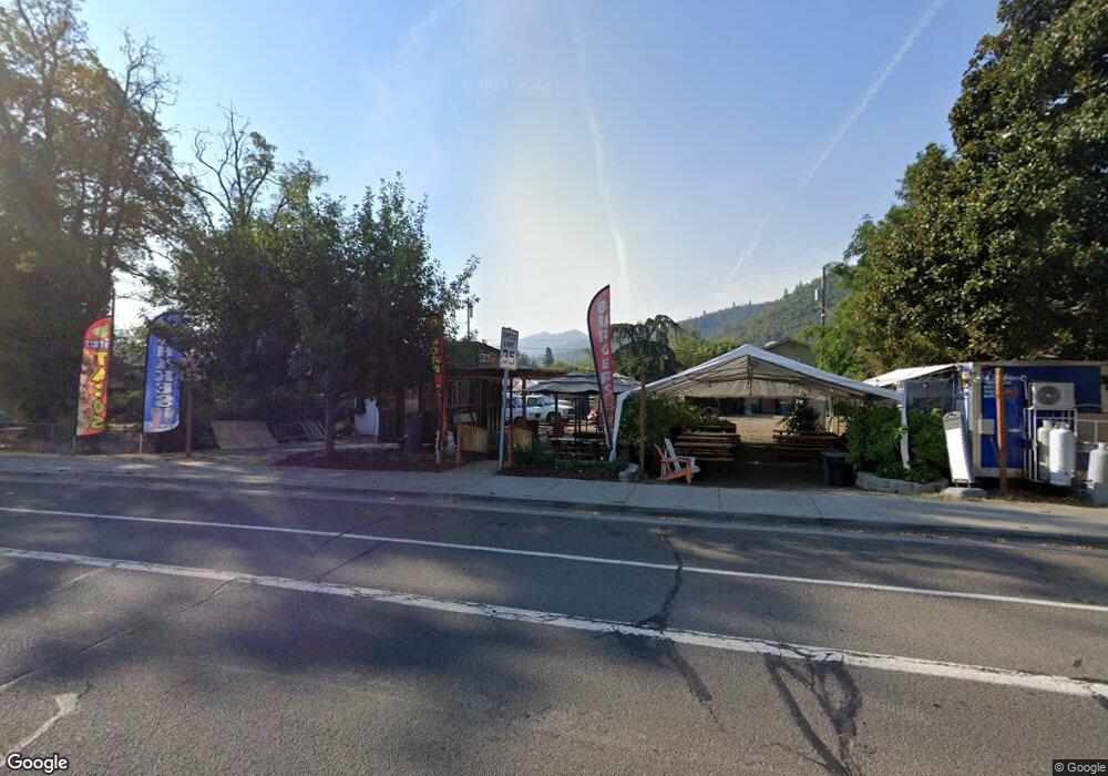 250 2nd Ave, Gold Hill, OR 97525 - photo 1