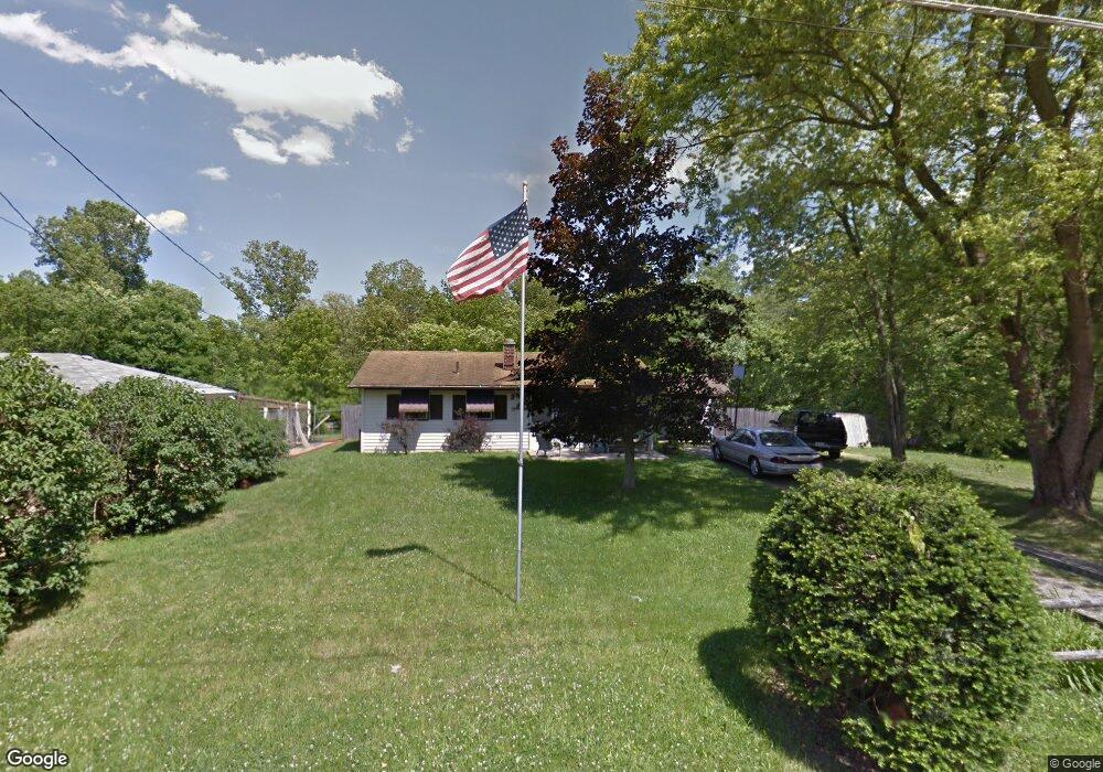 905 Cecilwood Dr, Mansfield, OH 44907 - photo 1