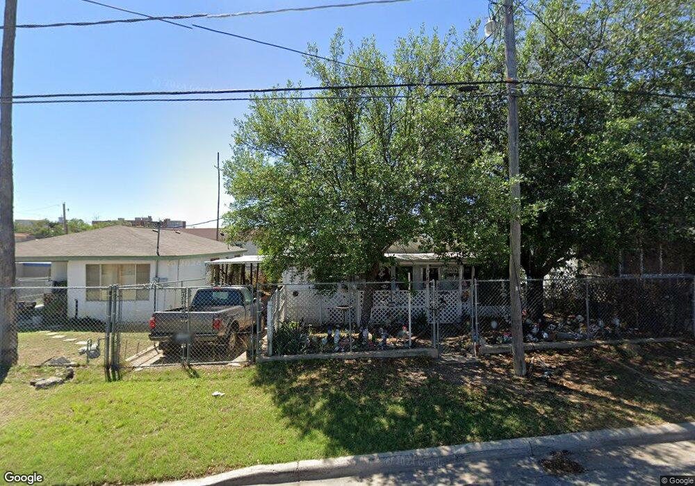 609 Musser St, Laredo, TX 78040 - photo 1