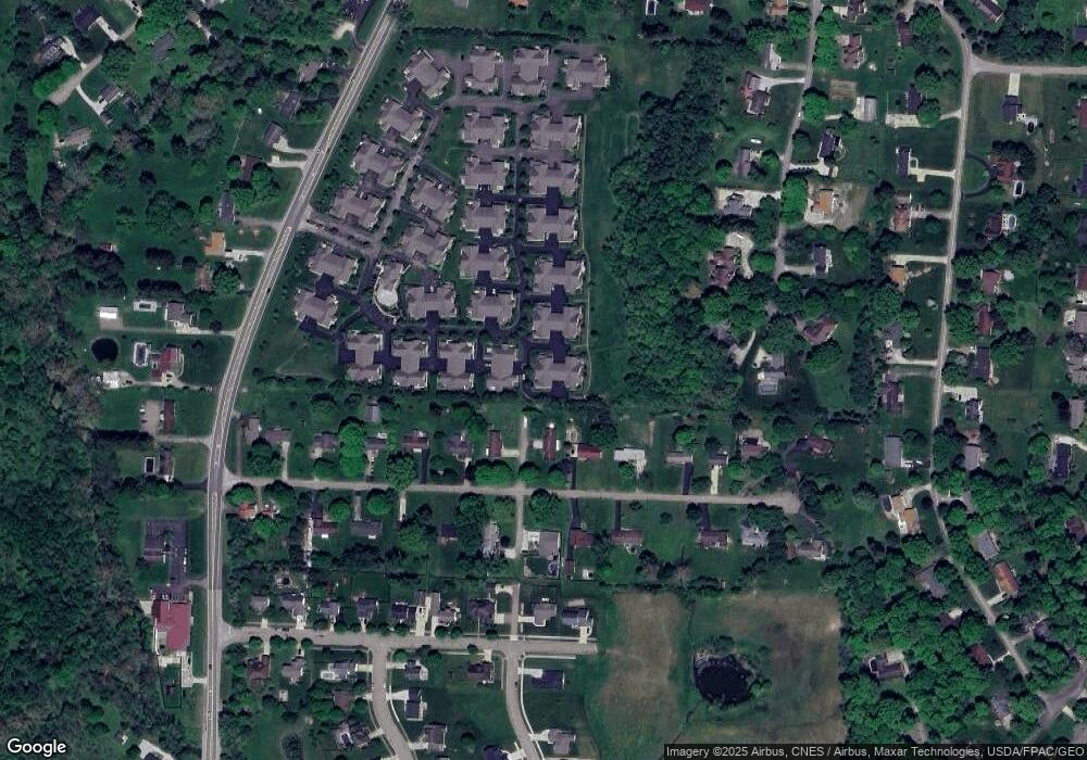 2210 William T Cir unit 82210, Lancaster, OH 43130 - photo 1