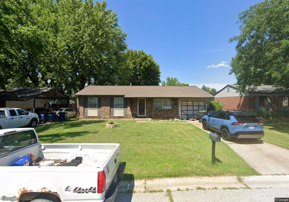 3316 Highgate Ln, Saint Charles, MO 63301 - photo 1